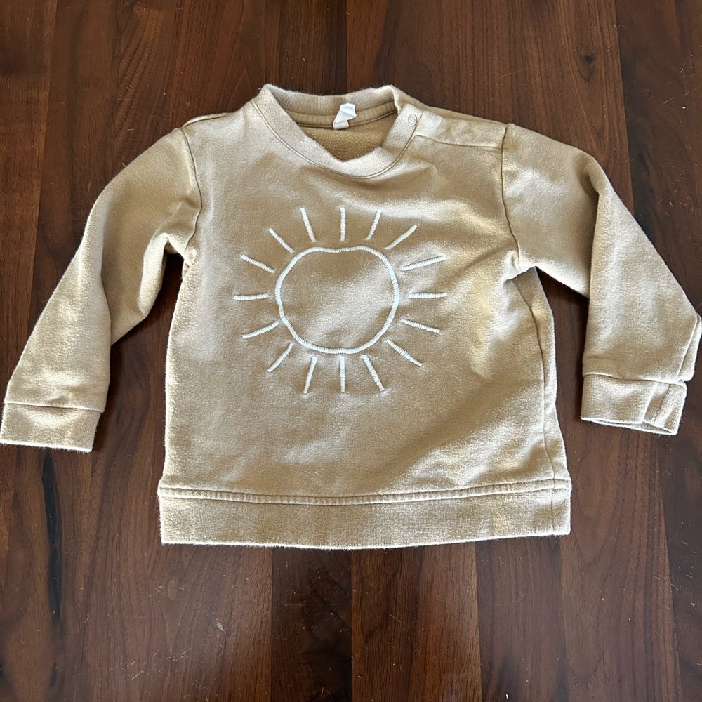 Quincy Mae sweatshirt